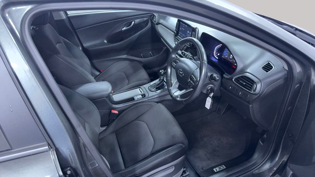 2020 Hyundai i30 Active, Automatic, 128088 km, Right Side Front Door Cabin View