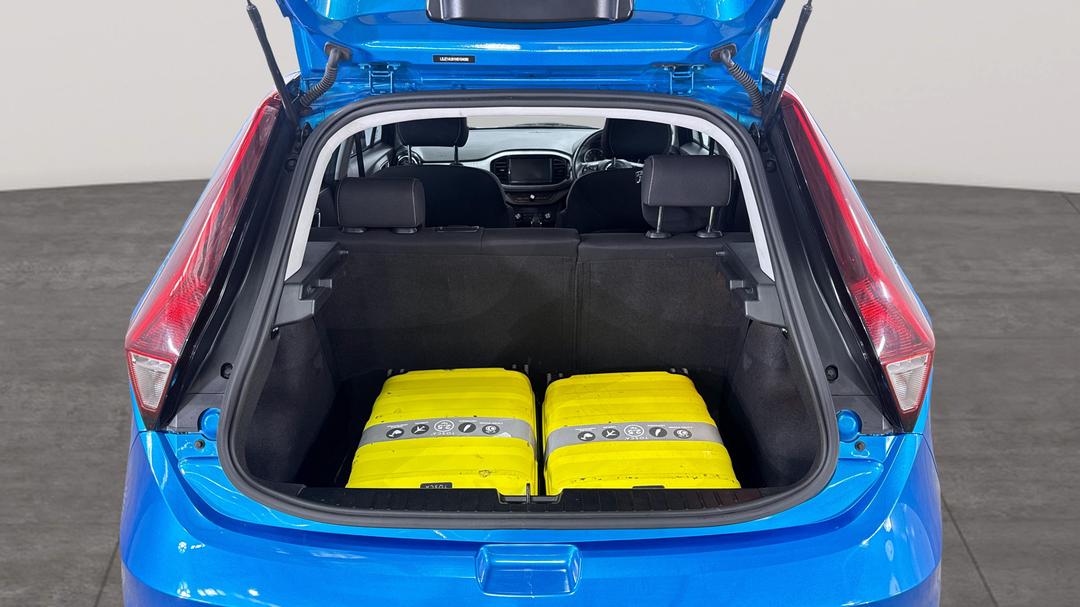 2022 MG Mg3 Auto Core, Automatic, 39730 km, Boot Inside View with Luggage
