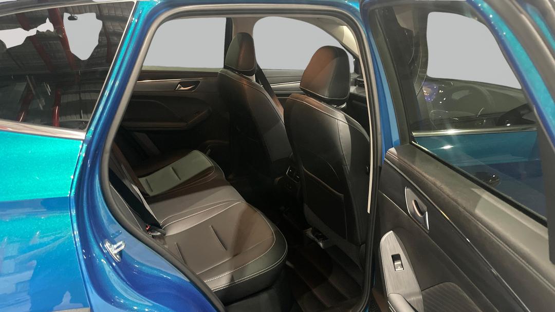 2024 GWM Haval Jolion Lux Hybrid, Automatic, 19289 km, Right Side Rear Door Cabin View