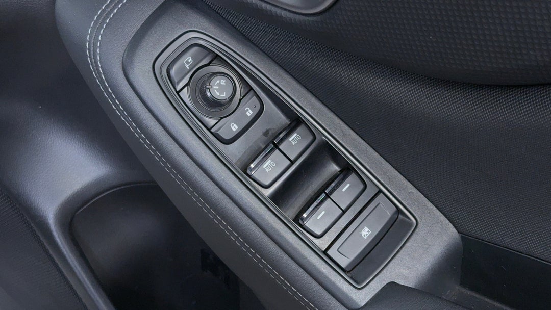 2024 Subaru Forester 2.5i (awd), Automatic, 53216 km, Drivers Side Door Panel Controls