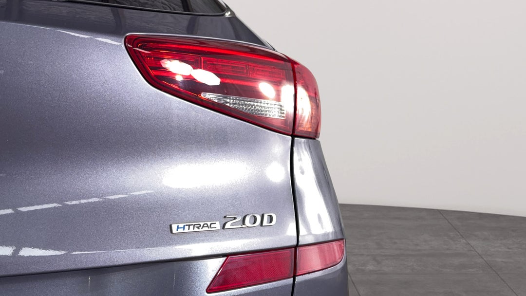 Badge (Boot Right Side)