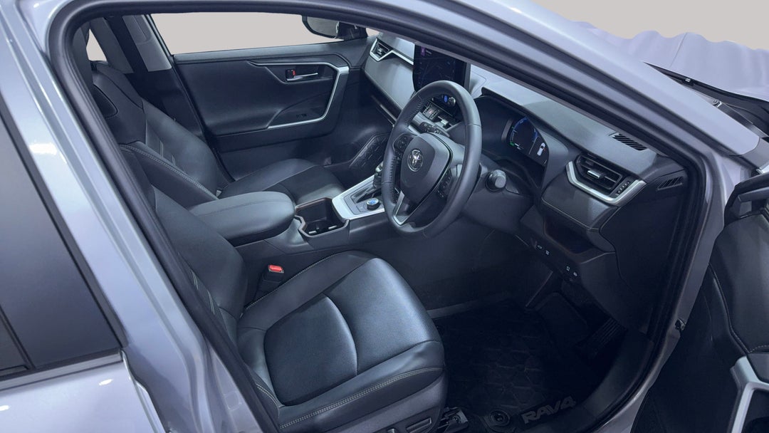 2024 Toyota RAV4 Cruiser (AWD) Hybrid, Automatic, 8302 km, Right Side Front Door Cabin View