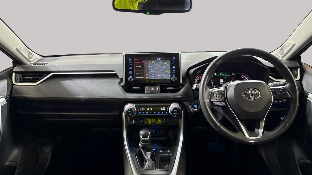 2021 Toyota RAV4 Cruiser (2WD), Automatic, 101962 km, Dashboard View