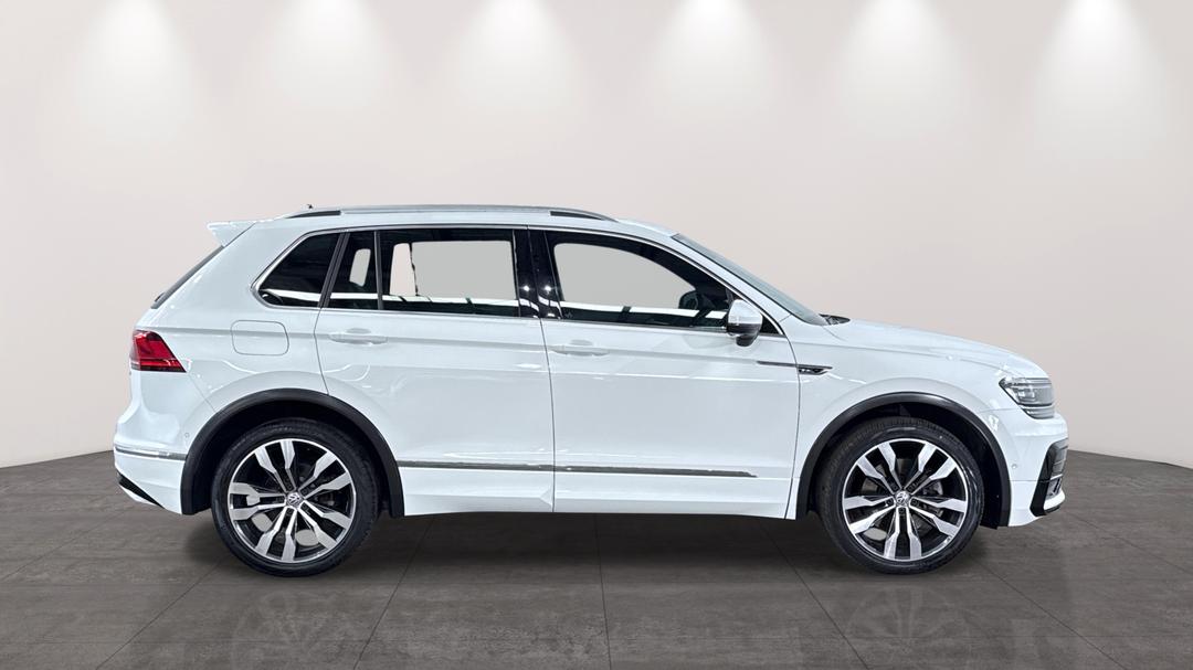 2020 Volkswagen Tiguan 162 Tsi Highline, Automatic, 53180 km, Right Side View