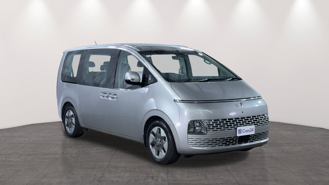 2023 Hyundai Staria Staria, Automatic, 81037 km, 