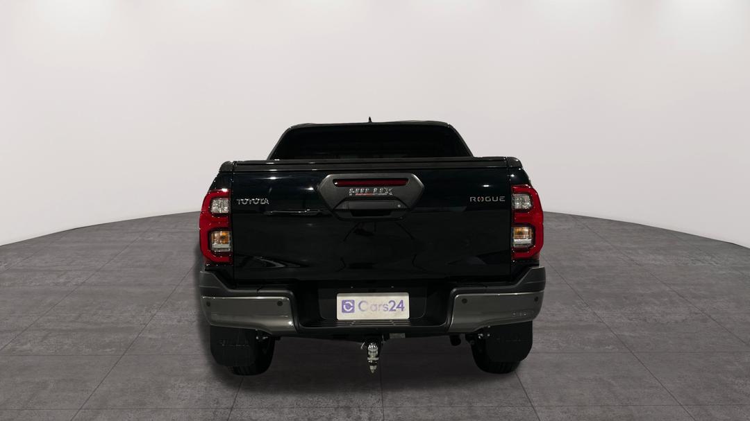 2024 Toyota Hilux Rogue 48v (4x4), Automatic, 9767 km, Back/Rear View