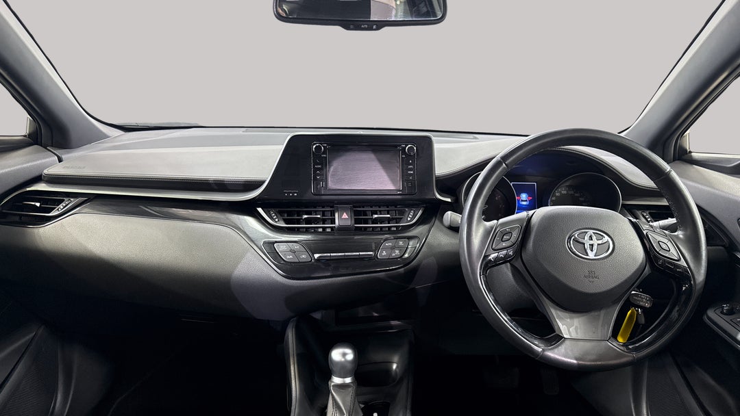 2019 Toyota C-HR (2WD), Automatic, 39020 km, Dashboard View
