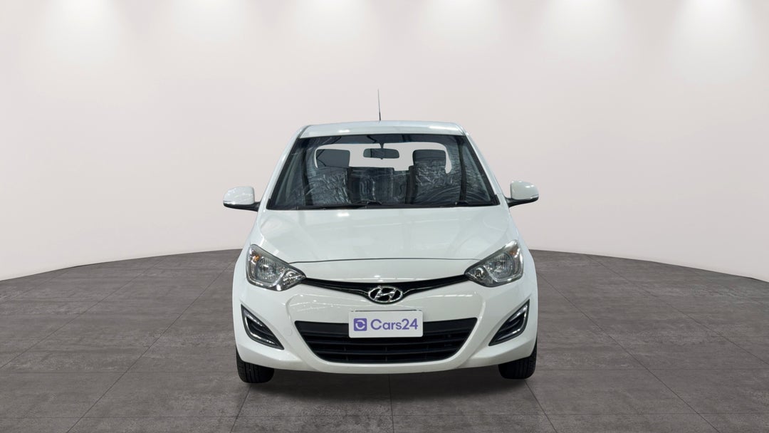2015 Hyundai I20 Active, Automatic, 115762 km, Front View