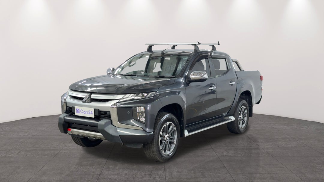 Left Front Diagonal (45- Degree) View