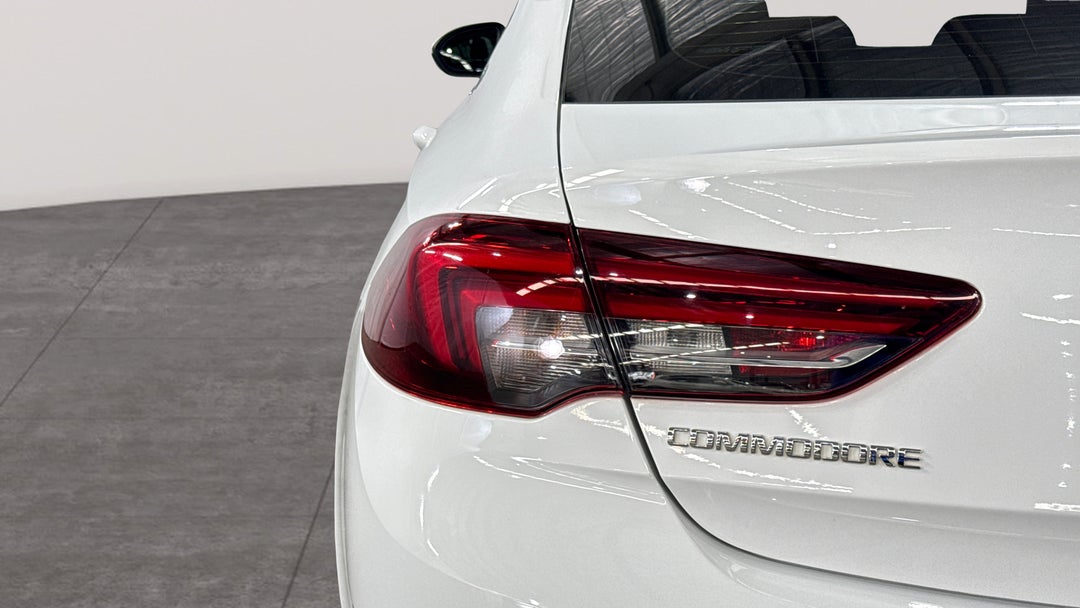 2017 Holden Commodore Lt, Automatic, 106446 km, Badge (Boot Left Side)