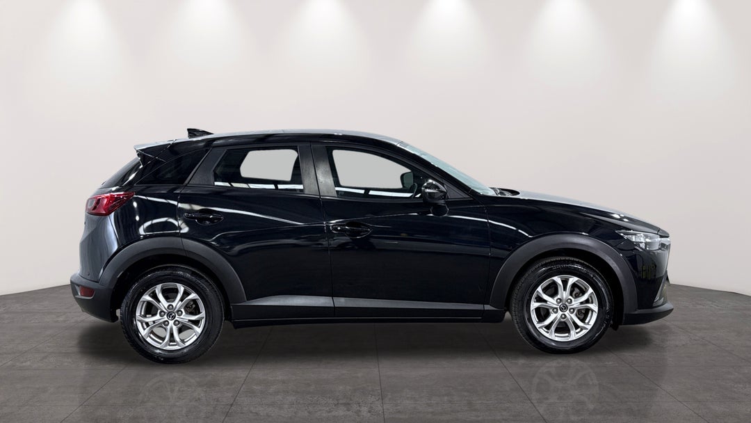 2016 Mazda CX-3 Maxx (FWD), Manual, 112227 km, Right Side View