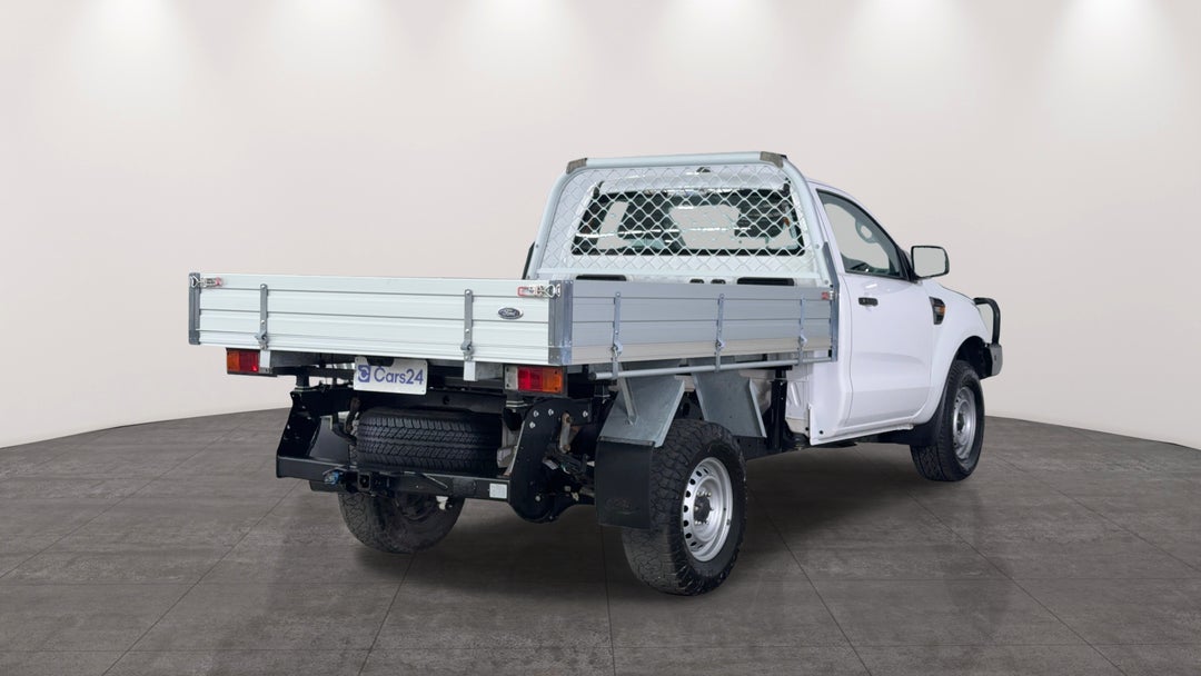 Right Back Diagonal (45- Degree) View