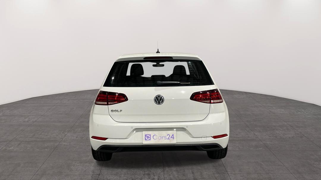2018 Volkswagen Golf 110 Tsi Trendline, Automatic, 70000 km, Back/Rear View