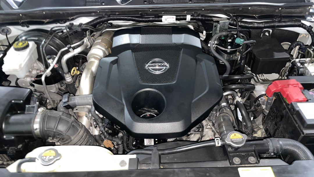 2021 Nissan Navara Sl (4x4), Automatic, 77512 km, Open Bonnet (Engine)