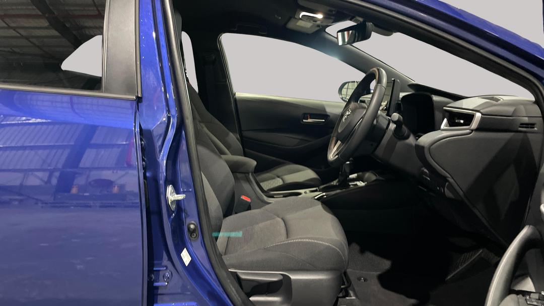 2025 Toyota Corolla Sx Hybrid, Automatic, 11254 km, Right Side Front Door Cabin View