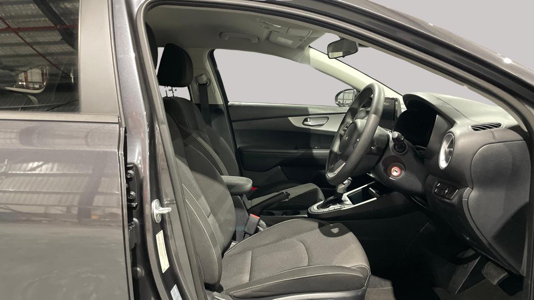 2023 Kia Cerato S Safety Pack, Automatic, 25182 km, Right Side Front Door Cabin View