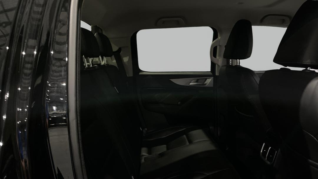 2022 GWM Ute Cannon-l (4x4), Automatic, 21475 km, Right Side Rear Door Cabin View