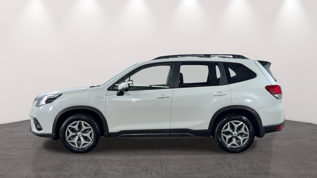 2024 Subaru Forester 2.5i (awd), Automatic, 31895 km, Left Side View