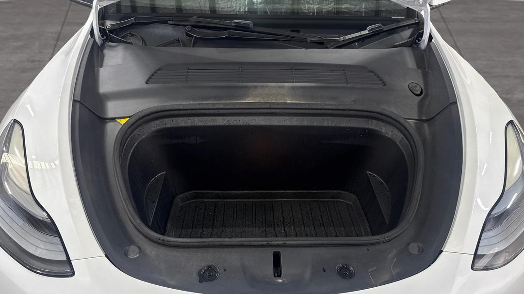 2022 Tesla Model Y Rear-wheel Drive, Automatic, 35135 km, Open Bonnet (Engine)