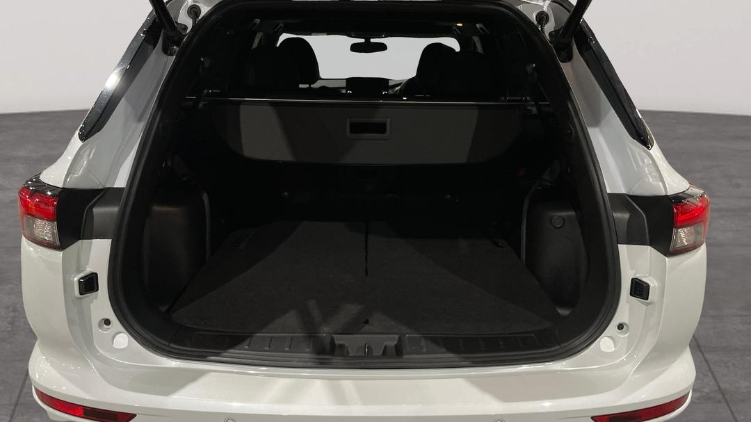 2024 Mitsubishi Outlander Exceed Tourer 7 Seat (AWD), Automatic, 31977 km, Boot Inside View