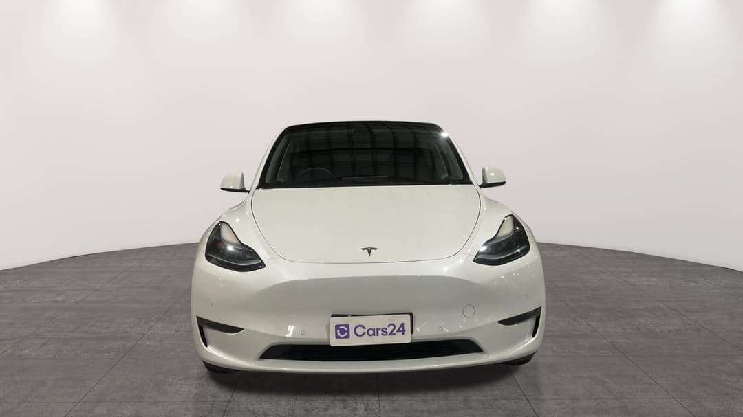 2023 Tesla Model Y Long Range, Automatic, 53446 km, Front View