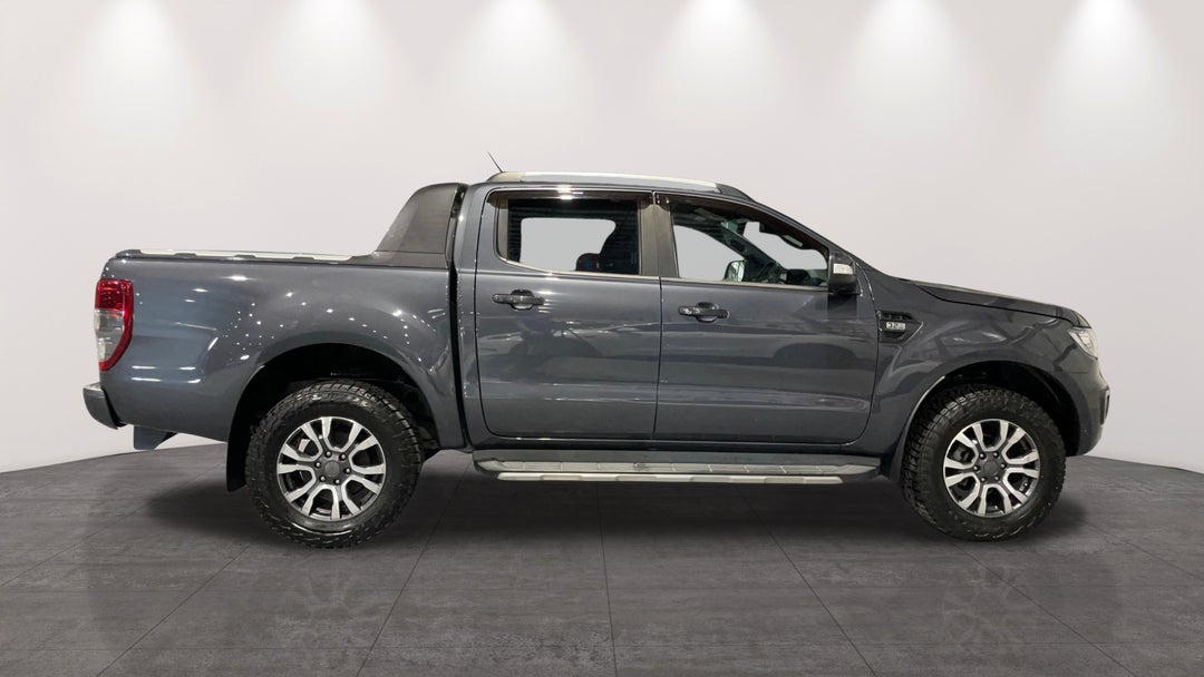 2019 Ford Ranger Wildtrak 3.2 (4x4), Automatic, 125916 km, Right Side View