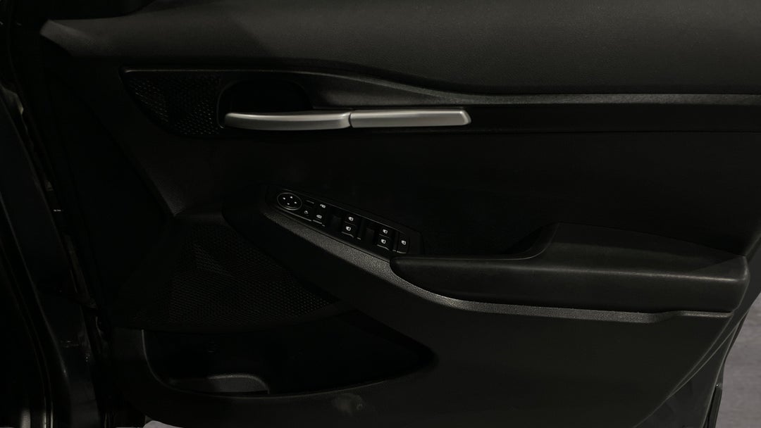 2021 Kia Seltos Sport (FWD), Automatic, 84476 km, Speaker View