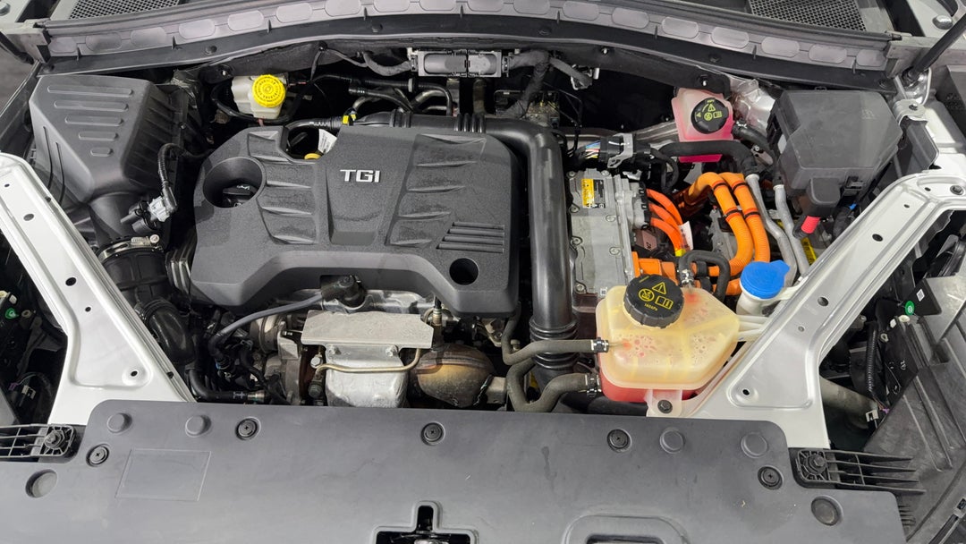 Open Bonnet (Engine)