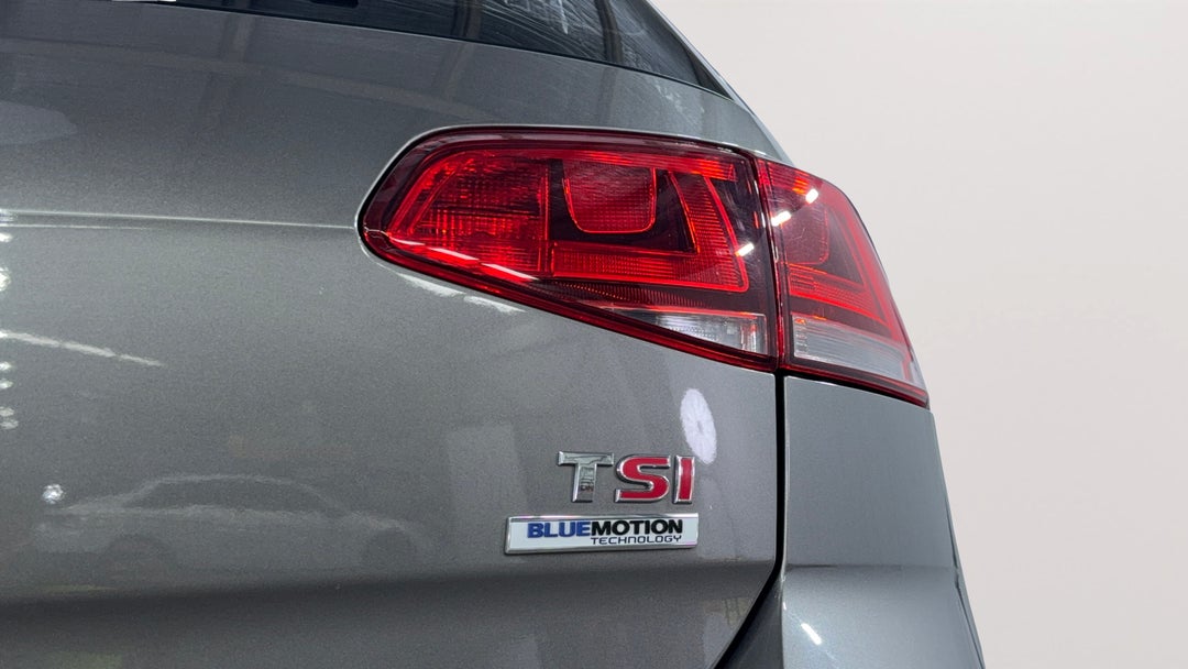 2015 Volkswagen Golf 103 Tsi Highline, Automatic, 55091 km, Badge (Boot Right Side)