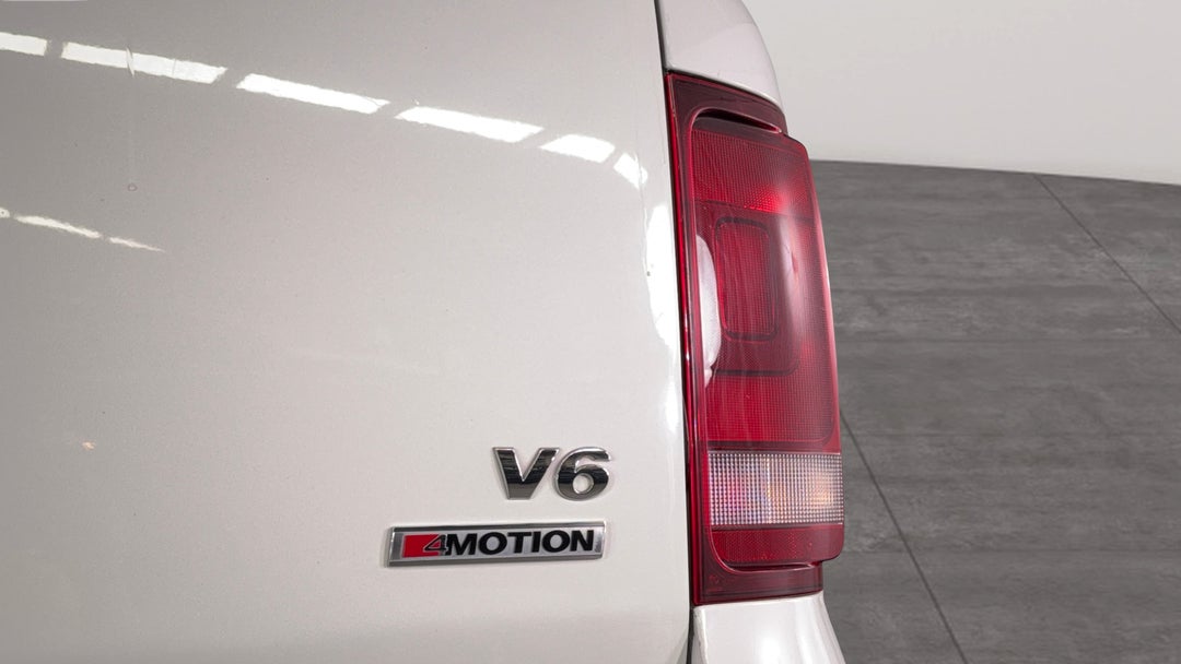 Badge (Boot Right Side)