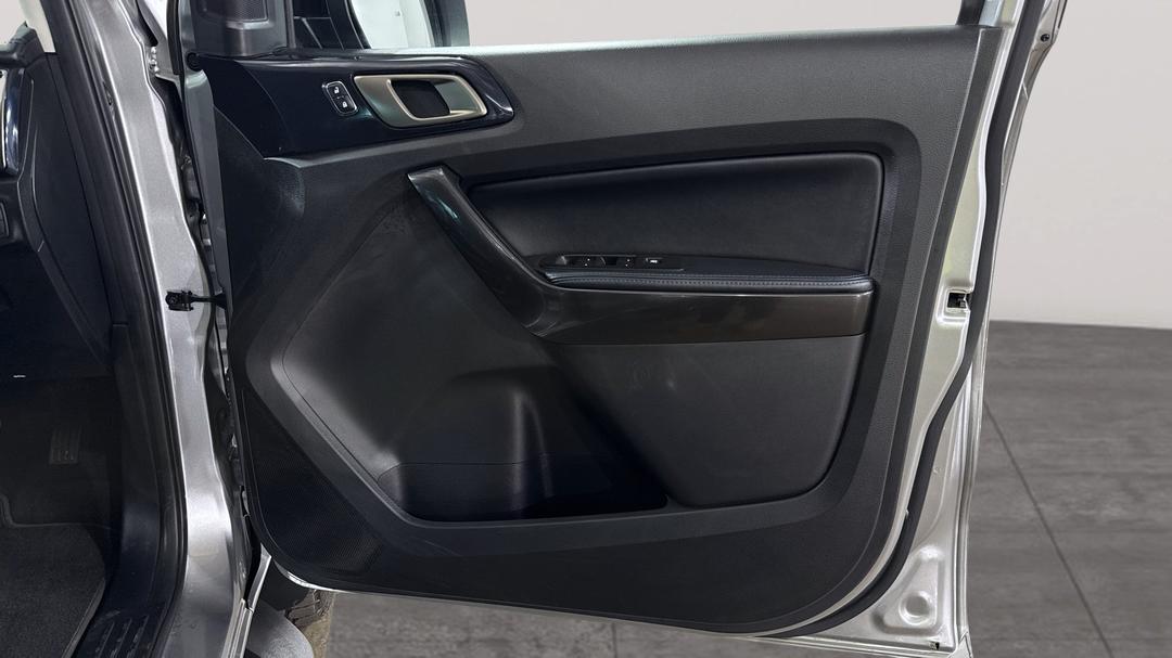 2021 Ford Everest Sport (4WD), Automatic, 95884 km, Speaker View