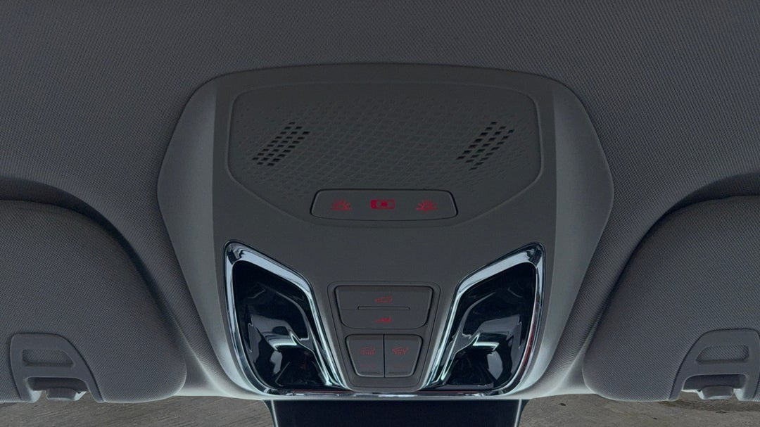 2022 LDV D90 Executive (4wd) D20, Automatic, 105850 km, On-Roof Controls/Sunglass holder