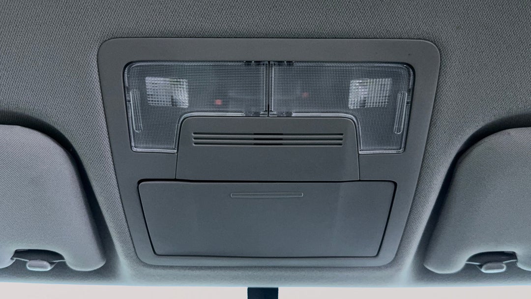 On-Roof Controls/Sunglass holder