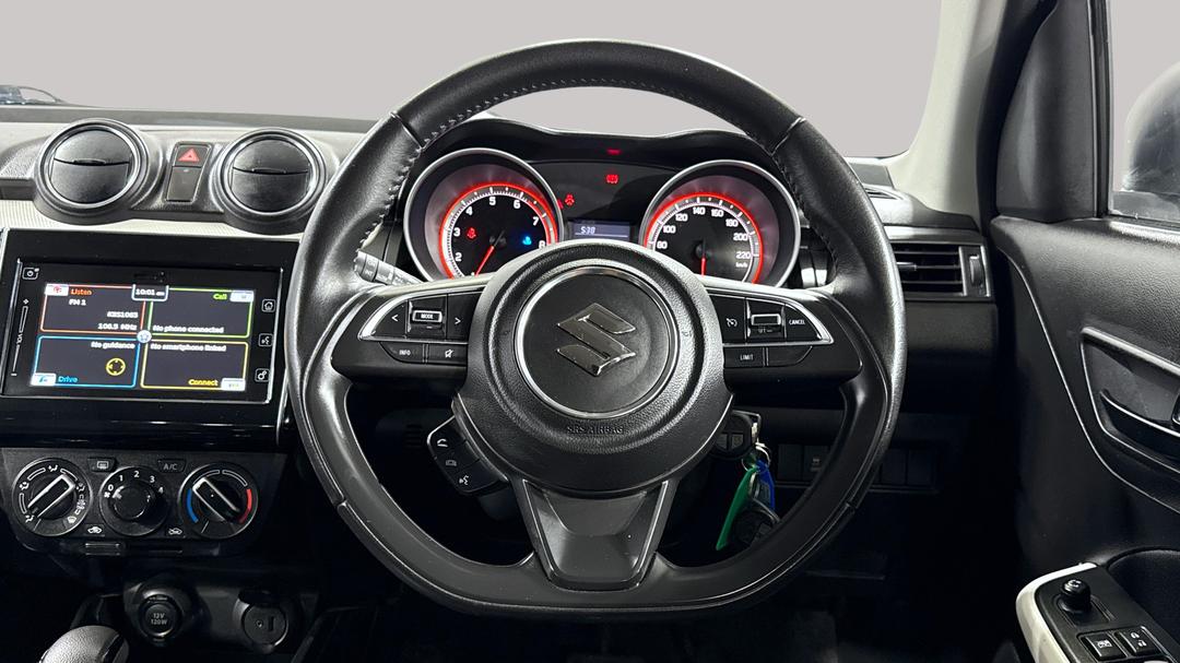 2017 Suzuki Swift Gl Navigator, Automatic, 77853 km, Steering Wheel Close-up