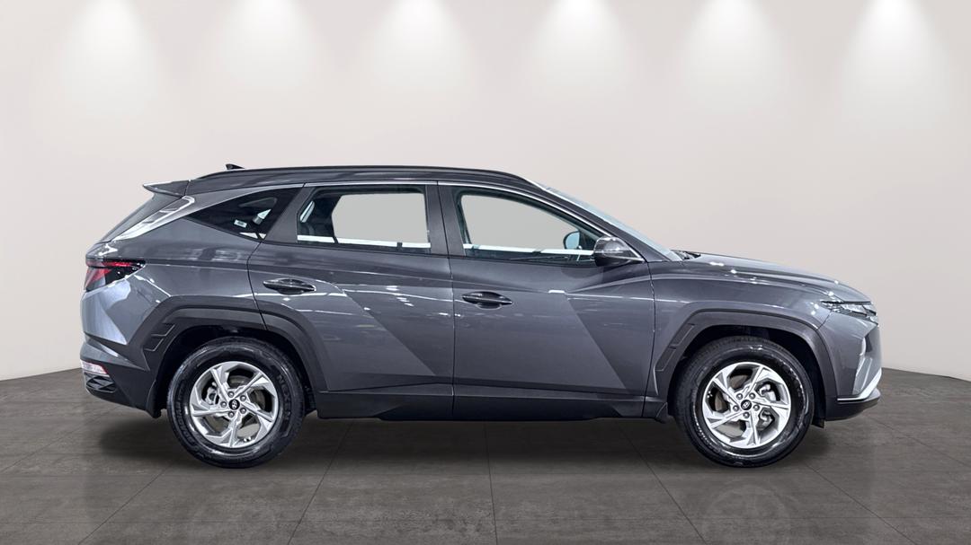 2023 Hyundai Tucson (FWD), Automatic, 41904 km, Right Side View