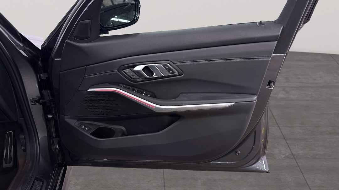 2020 BMW 3 20i M Sport, Automatic, 30961 km, Speaker View