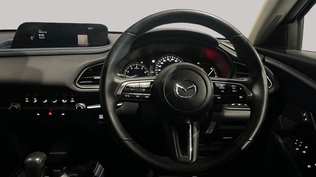 2024 Mazda CX-30 G20 Pure (FWD), Automatic, 43429 km, Steering Wheel Close-up