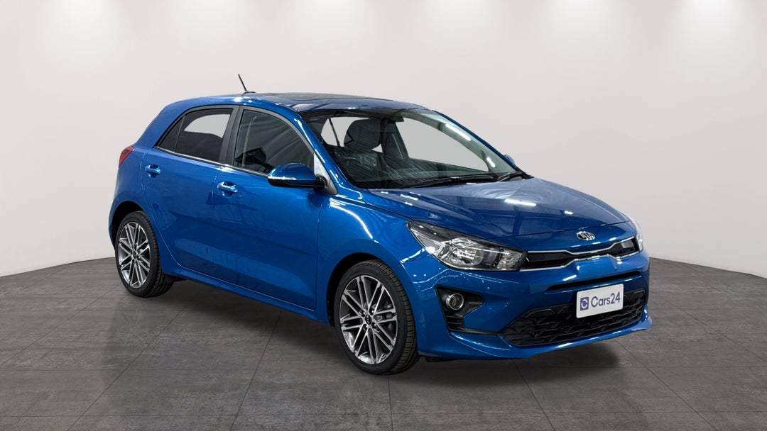 2021 Kia Rio Sx, Automatic, 75863 km, Right Front Diagonal (45- Degree) View