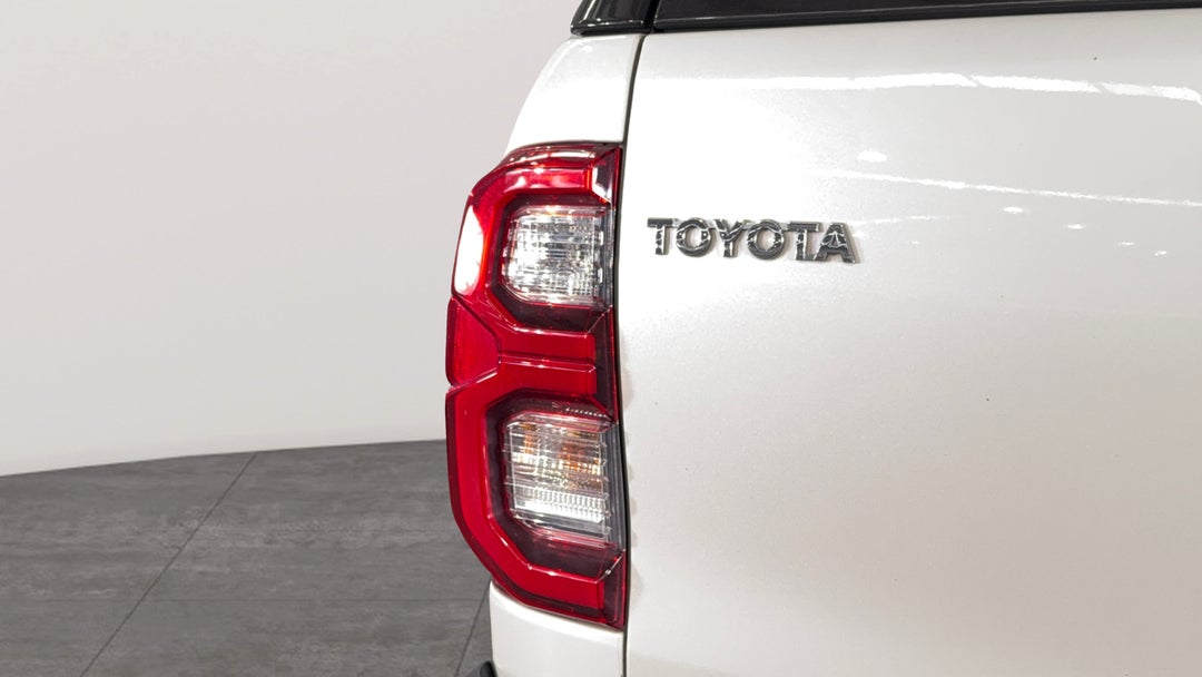 Badge (Boot Left Side)