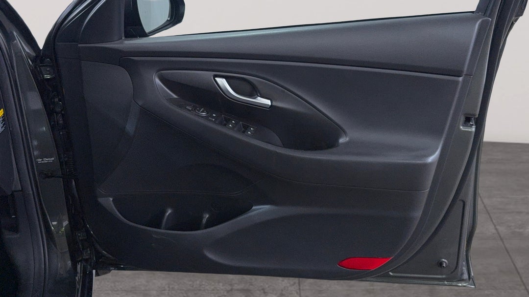 2020 Hyundai i30 Go, Automatic, 143570 km, Speaker View