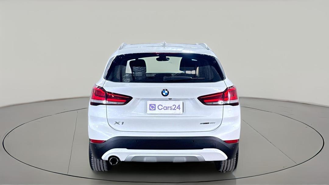 2021 BMW X1 sDrive 18i, Automatic, 28239 km, Back/Rear View