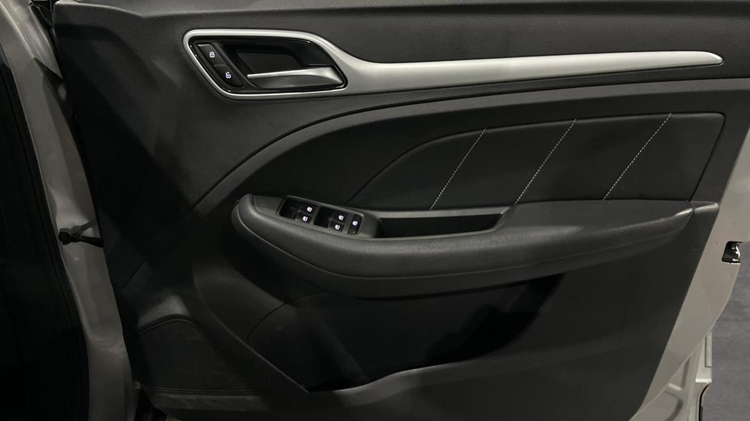 2023 MG ZS Excite, Automatic, 41504 km, Speaker View