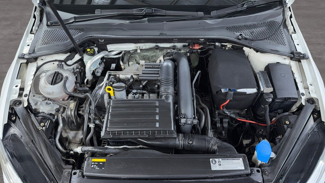 Open Bonnet (Engine)