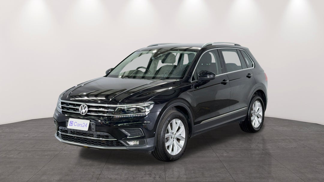 Left Front Diagonal (45- Degree) View