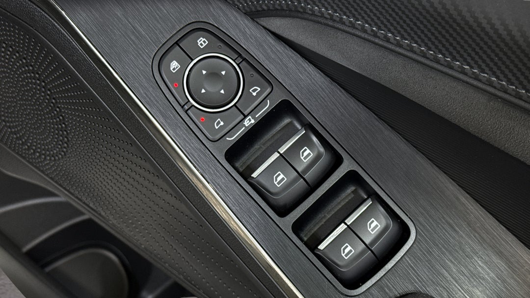 2023 GWM Haval H6gt Ultra (4WD), Automatic, 35205 km, Drivers Side Door Panel Controls