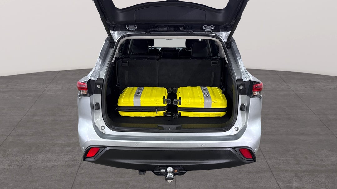 2021 Toyota Kluger Gxl Hybrid AWD, Automatic, 89513 km, Boot Inside View with Luggage
