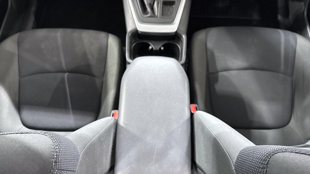 2020 Toyota RAV4 Gx (2WD), Automatic, 103503 km, Center Console
