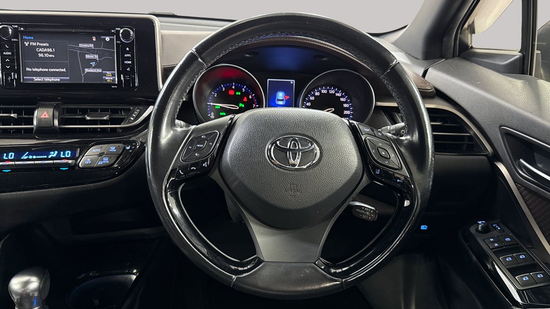 2017 Toyota C-HR Koba (AWD), Automatic, 107892 km, Steering Wheel Close-up