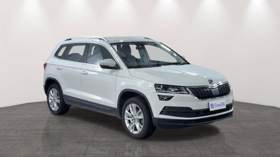 2019 SKODA Karoq 110tsi, Automatic, 67739 km, Right Front Diagonal (45- Degree) View