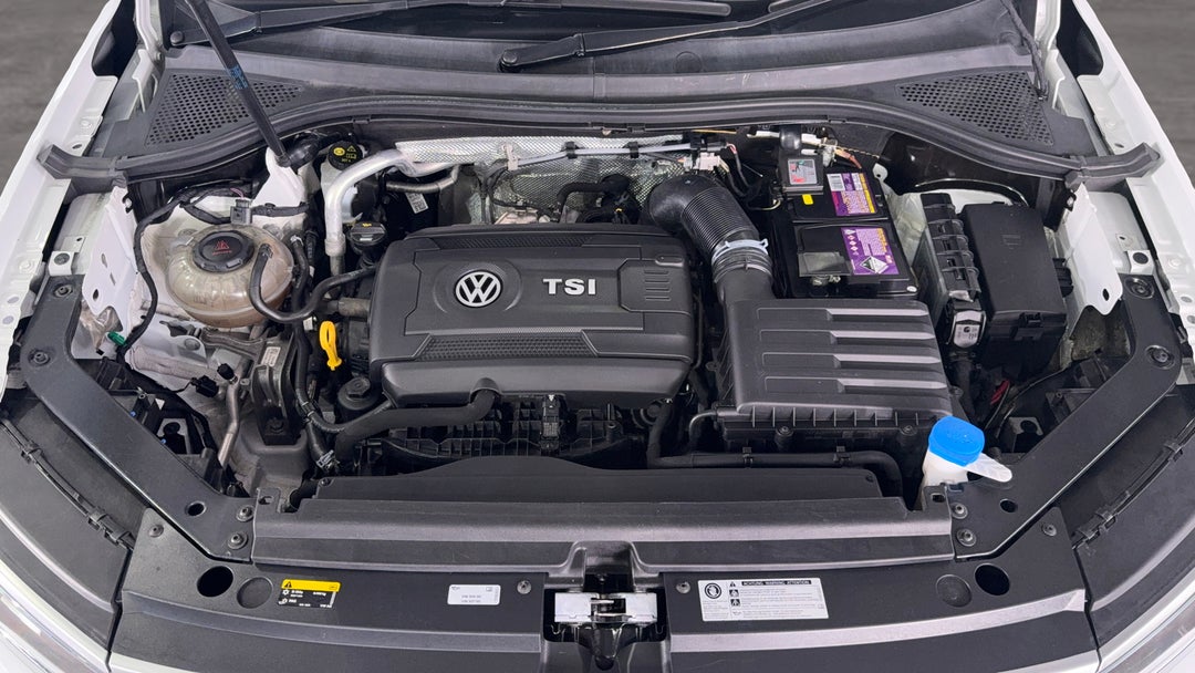 Open Bonnet (Engine)